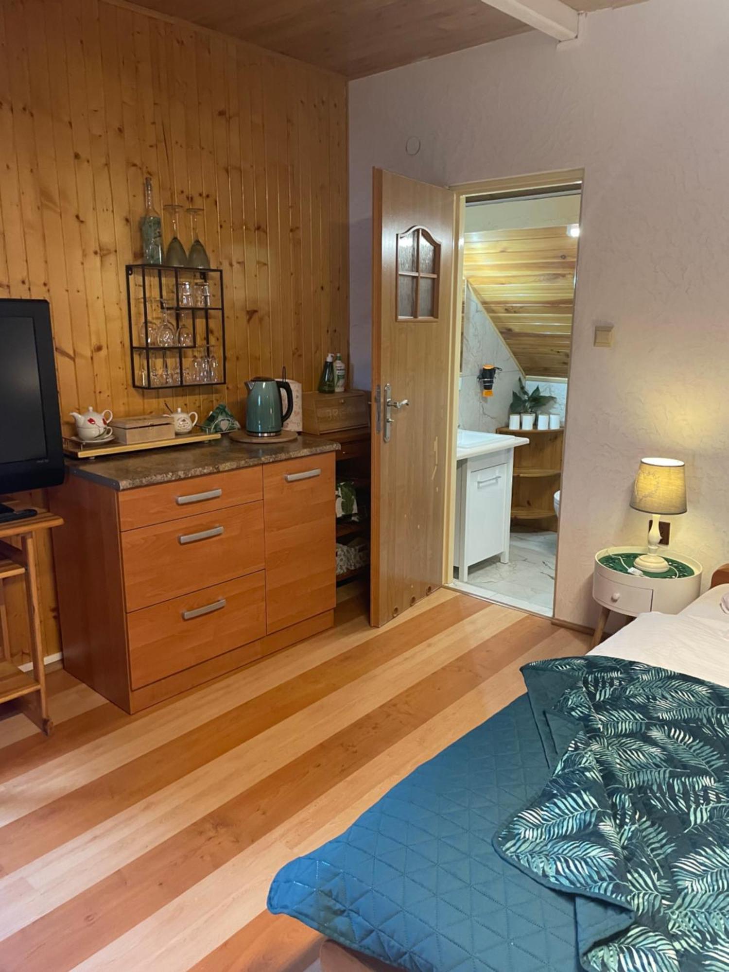 Ranczo Frodyma Bed and Breakfast Stronie Śląskie Exteriör bild